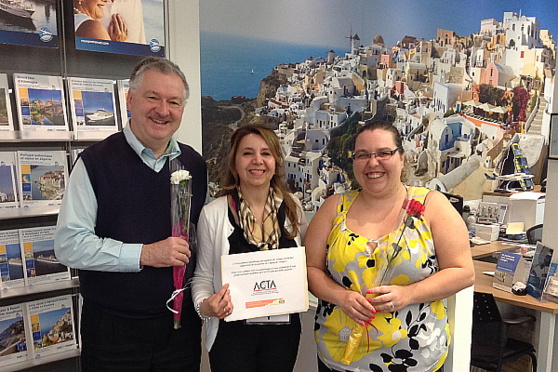 Jean-Eve Desjardins, Angela Costa ,Sandra Trottier- Voyages Transat Anjou Jean-Eve Desjardins, Angela Costa ,Sandra Trottier- Voyages Transat Anjou