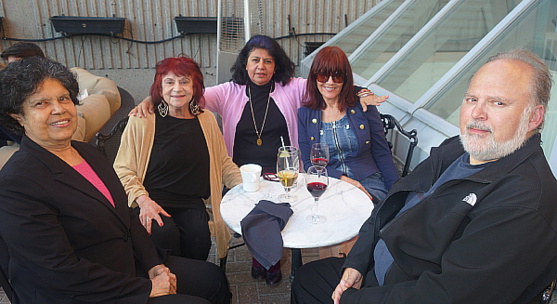 La région Wallonie-Bruxelles et Air Canada recevaient hier soir La région Wallonie-Bruxelles et Air Canada recevaient hier soir