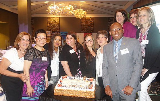 Carmen Casal (Cuba ), Karisa LUI (Hong Kong), Cosette Garcia ( République dominicaine ), Sophie Chagnon (Porto Rico), Natacha Beaudoin (Virginie), Louise Paquette (Jamaïque), Peter Mayers (Barbade) , Allison Ferguson (Trinidad et Tobaggo), Kayla Shubert (Thaïlande) et Barbara Simon (Virginie).