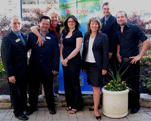 Normand Godin, Ray Tangko, Manon Blouin, Angela Sinacori, Lina Côté, Christian Roussin et Patrick Corriveau Normand Godin, Ray Tangko, Manon Blouin, Angela Sinacori, Lina Côté, Christian Roussin et Patrick Corriveau