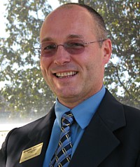 Normand Godin, représentant développement des affaires de Vacances Sunquest Normand Godin, représentant développement des affaires de Vacances Sunquest