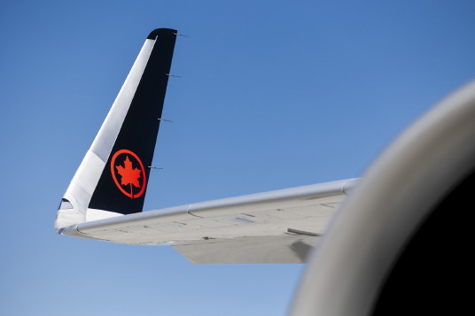 Une nouvelle ère s'amorce en matière de confort des passagers et de croissance du réseau alors qu'Air Canada prend livraison de son premier A321XLR d'Airbus