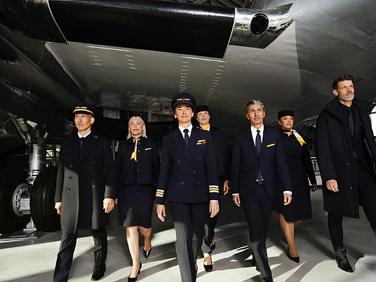 L’élégance prend son envol - Lufthansa dévoile un nouvel uniforme