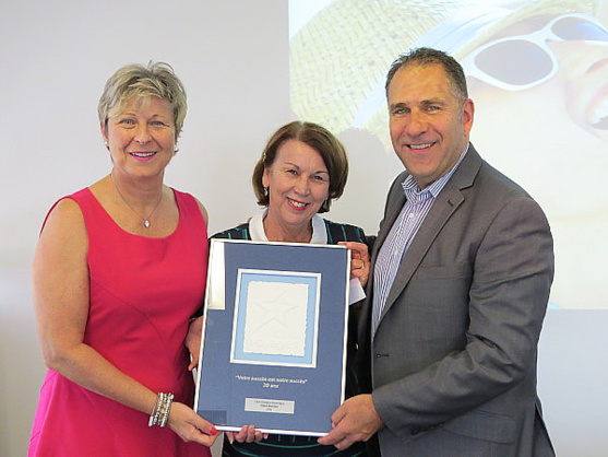 Propriétaire Claire Bernier, Club Voyages Repentigny, Danielle Durocher et Joseph Adamo, Président-Directeur Général TDC