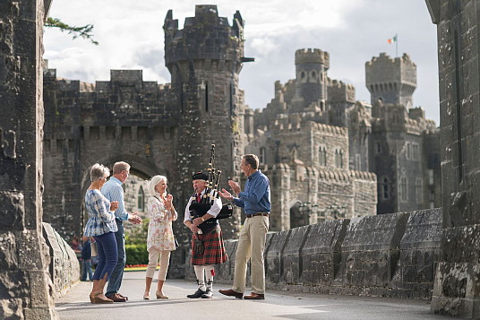 Au Ashford Castle