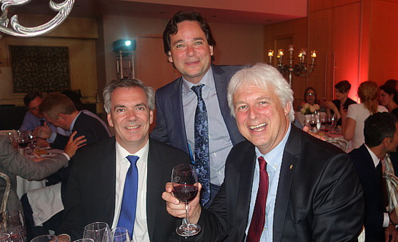 Réjouissances gastronomiques en marge du nouveau vol Montréal-Lyon d'Air Canada  Réjouissances gastronomiques en marge du nouveau vol Montréal-Lyon d'Air Canada