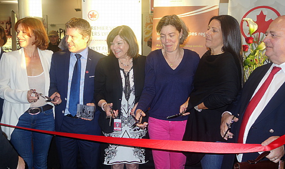 Sandrine Frih (mairie de Lyon) ; François Choquette (Air Canada) ; Christiane Beaulieu (ADM ); Armelle Tardy-Joubert (Atout France) ; Manon Gauthier (Ville de Montréal) et Jean Besson (Rhône Alpes). Sandrine Frih (mairie de Lyon) ; François Choquette (Air Canada) ; Christiane Beaulieu (ADM ); Armelle Tardy-Joubert (Atout France) ; Manon Gauthier (Ville de Montréal) et Jean Besson (Rhône Alpes).