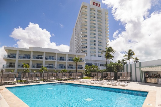 RIU renforce son segment premium dans les Caraïbes avec la rénovation du Riu Palace Aruba