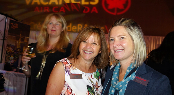 Élizabeth Bendavid Ohayon et Karen Acs d'Air Canada