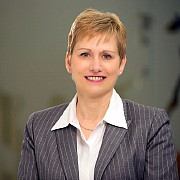 Jocelyne Faucher se joint à VAC comme directrice générale des Ventes - Ontario Jocelyne Faucher se joint à VAC comme directrice générale des Ventes - Ontario