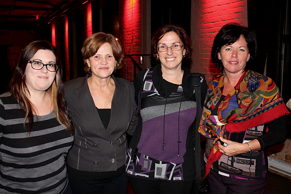 Noémie Robillard, Voyages récompense à la carte. Lynne St-Jean, Carnival Cruises. Nathalie Thouin, Voyages Récompense à la carte. Claudine Chayer, Travel Only Longueuil. Noémie Robillard, Voyages récompense à la carte. Lynne St-Jean, Carnival Cruises. Nathalie Thouin, Voyages Récompense à la carte. Claudine Chayer, Travel Only Longueuil.