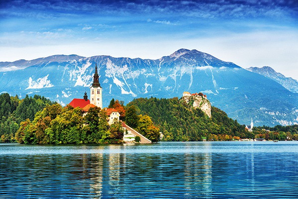 Le lac Beld en Slovénie – Ph. Aleksandar Georgiev / Istock.com