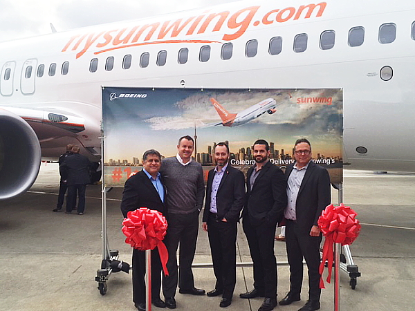 Sunwing prend possession d'un nouveau Boeing Sunwing prend possession d'un nouveau Boeing