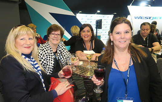 Westjet gâte 500 agents et annonce une expansion internationale avec des gros porteurs Westjet gâte 500 agents et annonce une expansion internationale avec des gros porteurs