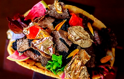 Le taco le plus cher du monde a enfin trouvé preneur Le taco le plus cher du monde a enfin trouvé preneur