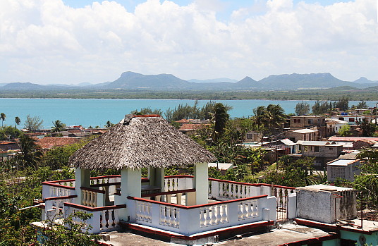 Gibara est réputé pour sa baie et les paysages qui l'entourent.