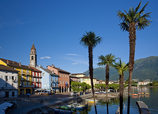 La ville d' Ascona, sur le lac Majeur