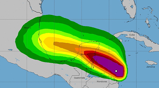 La tempête Franklin pourrait se transformer en ouragan