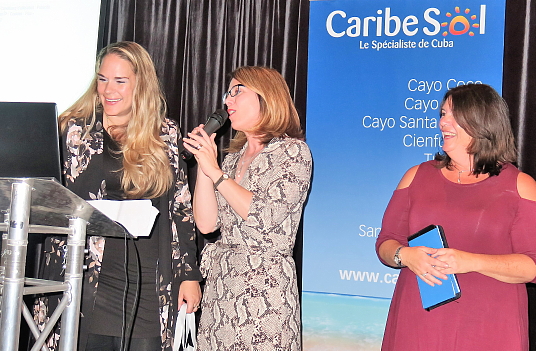 Gina Mallamo de Melià International Cuba entourée par Caroline Gagnon et Danielle Frappier de Caribe Sol.
