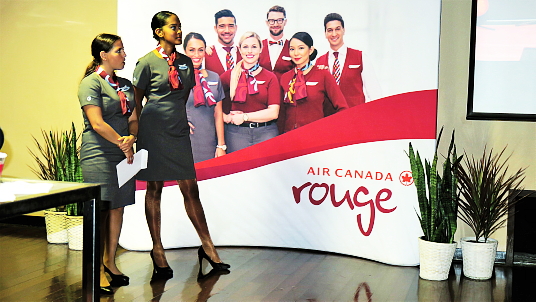 Air Canada célèbre ses nouvelles liaisons Montréal - Lima et Montréal - Phoenix Air Canada célèbre ses nouvelles liaisons Montréal - Lima et Montréal - Phoenix