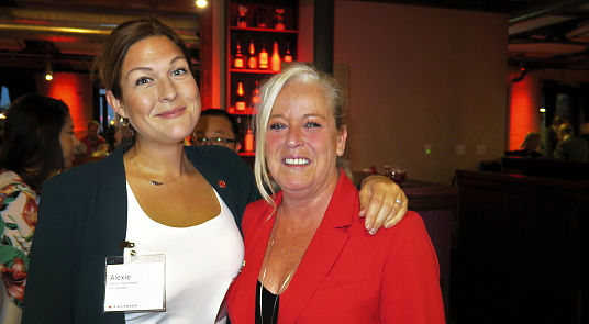 Air Canada célèbre ses nouvelles liaisons Montréal - Lima et Montréal - Phoenix Air Canada célèbre ses nouvelles liaisons Montréal - Lima et Montréal - Phoenix