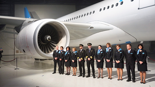 Air Transat célèbre son 30ème anniversaire, avec une nouvelle livrée et plus...  Air Transat célèbre son 30ème anniversaire, avec une nouvelle livrée et plus...