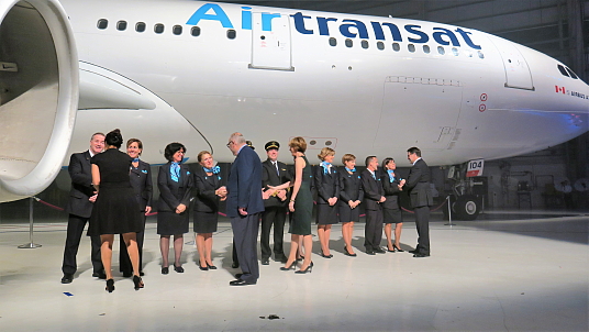 Air Transat célèbre son 30ème anniversaire, avec une nouvelle livrée et plus... 