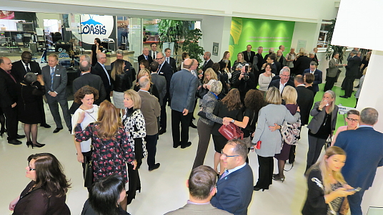 Air Transat célèbre son 30ème anniversaire, avec une nouvelle livrée et plus...  Air Transat célèbre son 30ème anniversaire, avec une nouvelle livrée et plus...