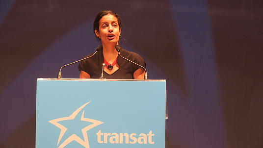 Air Transat célèbre son 30ème anniversaire, avec une nouvelle livrée et plus...  Air Transat célèbre son 30ème anniversaire, avec une nouvelle livrée et plus...