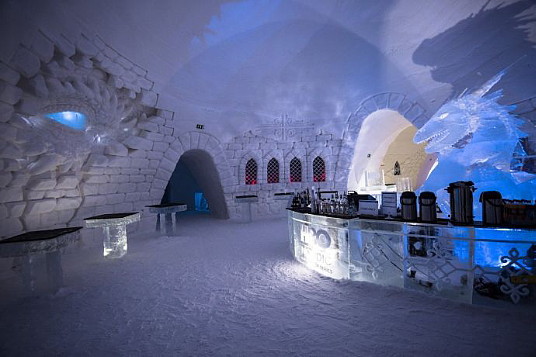 Un hôtel de glace Game of Thrones ouvre ses portes en Finlande