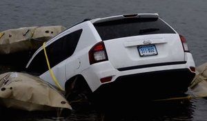 Ils suivent leur GPS et aboutissent dans le lac Champlain