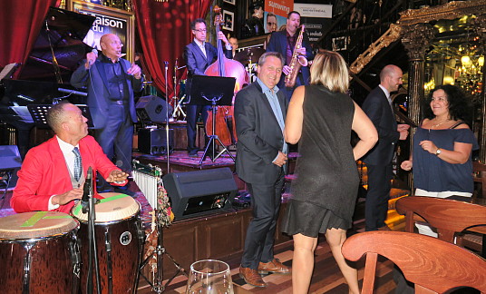 Colin Hunter en spectacle à la Maison du Jazz de Laval Colin Hunter en spectacle à la Maison du Jazz de Laval