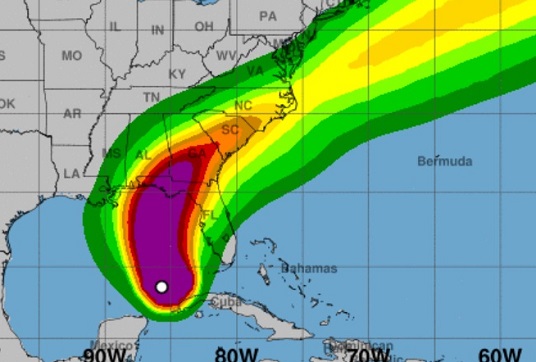 L'ouragan Michael s'intensifie L'ouragan Michael s'intensifie