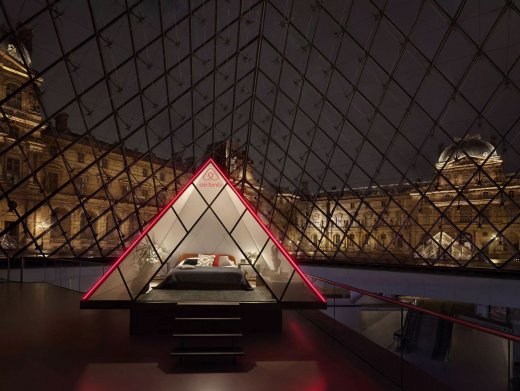 Une nuit avec Mona Lisa : Airbnb et le musée du Louvre dévoilent une expérience inédite du musée