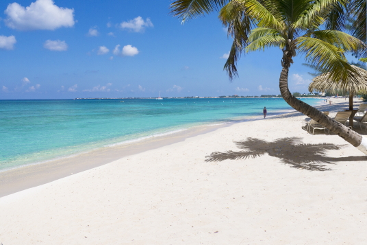 Sunwing offrira désormais l'île de Grand Caïman comme sa nouvelle destination
