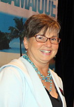 Louise Paquette