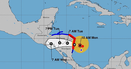 L’ouragan Iota est passé en catégorie 4 au large de la Colombie