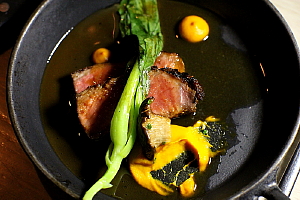 Au restaurant  15 steps Au restaurant  15 steps