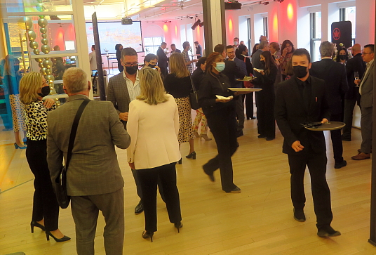 Air Canada partage son enthousiasme avec une soixantaine de professionnels réunis au Centre PHI