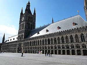 L'ancienne halle aux draps est devenue le musée In Flanders Fields.