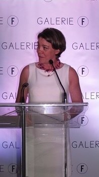 Armelle Tardy-Joubert d’Atout France, dans son discours d’ouverture, remercie l’ambassadeur de France au Canada pour son support à la réalisation de la Galerie F, hier soir, au Sofitel Montréal.