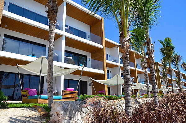 L'Aguamarina vue de la plage. L'Aguamarina vue de la plage.