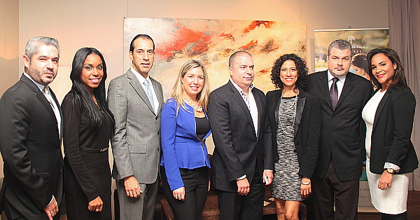 Jairo Torres (Me Cabo), Latoya Maxey (Melia Nassau), Daniel Lozano (Paradisus Playa del Carmen), Alexandra Michel (gérantes des ventes Est du Canada), Leandro Cruz, (directeur ventes loisirs A. du nord), Irma Del Angel (Me Cancun), Florian Connery (Melia Caribe Tropical), Laeticia Del Rosario (Punta Cana Hotels).