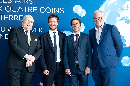 Michel Miraillet, Ambassadeur de France au Canada ;Jean-Eudes de La Bretèche, Directeur général Canada Air France-KLM ;  Eric Caron – Directeur général Amérique Nord Air France-KLM et Mark Laroche, Président et chef de la direction Aéroport International d’Ottawa.