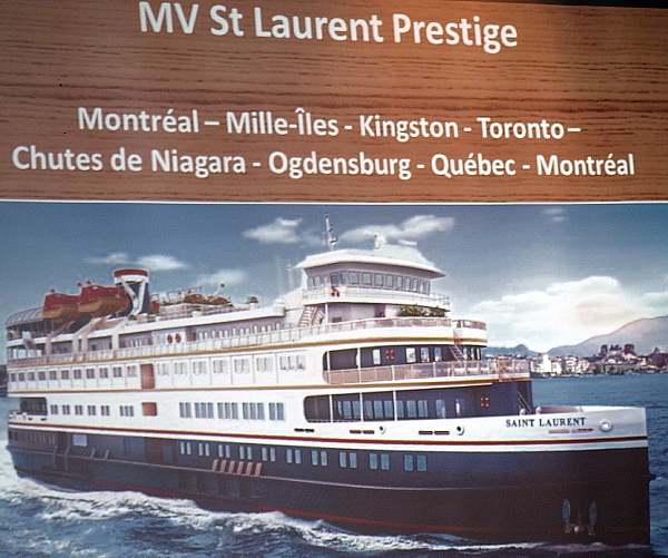 Disponible chez Carte Postale Tours Disponible chez Carte Postale Tours