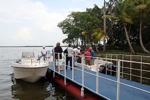 Le parc naturel de la Laguna Redonda s'explore en bateau.