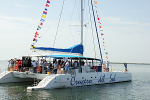 De nombreuses excursions en catamaran sont offertes à partir de la Marina de Cayo Coco.
