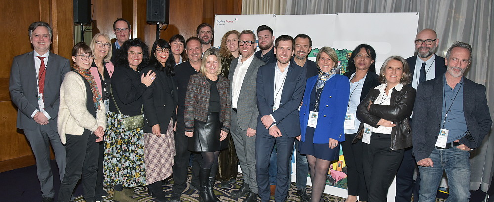 Photo de groupe, exposants et équipe Atout France - Crédit photo : Michel Laloux