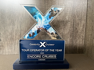 Voyages TravelBrands Croisières Encore récompensé par le prix du voyagiste de l'année pour 2023 décerné par Celebrity Cruises