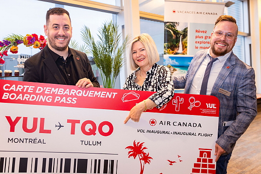 Vacances Air Canada célèbre son premier vol à destination de Tulum